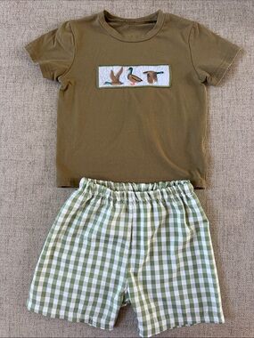 3T Boys Duck Embroidered Outfit
